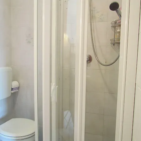 Appartement Colorful By The Beach-beahost