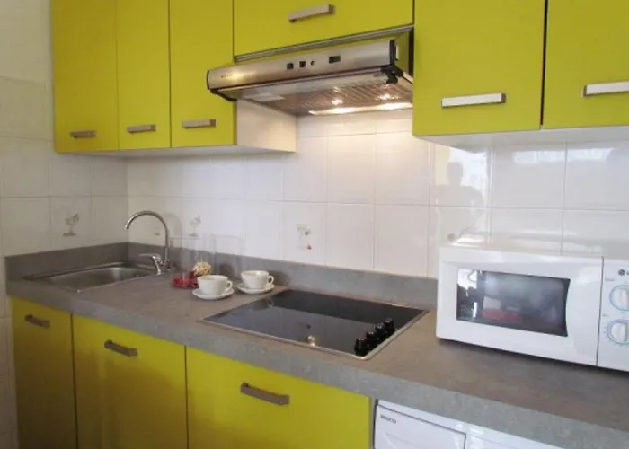 Colorful By The Beach-beahost Appartement Bibione