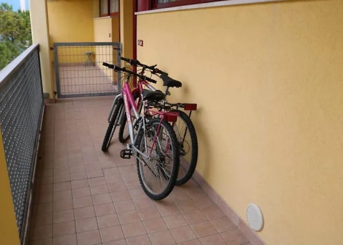 Colorful By The Beach-beahost Μπιμπιόνε